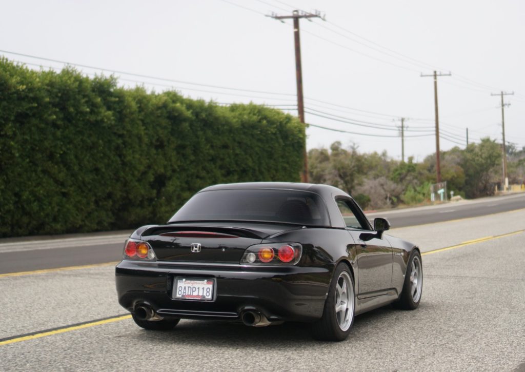 black s2000