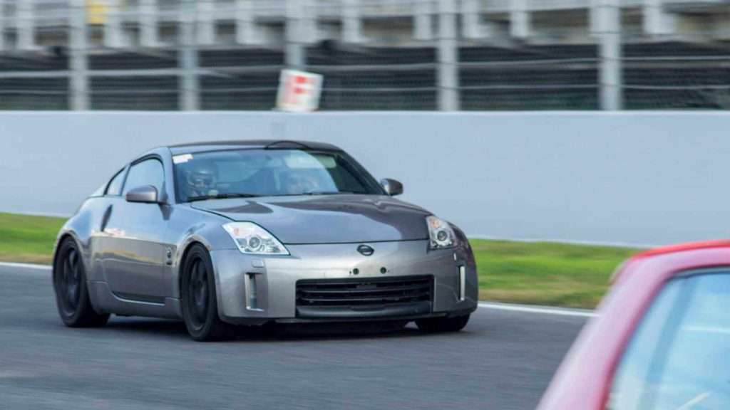 Driving a 350z